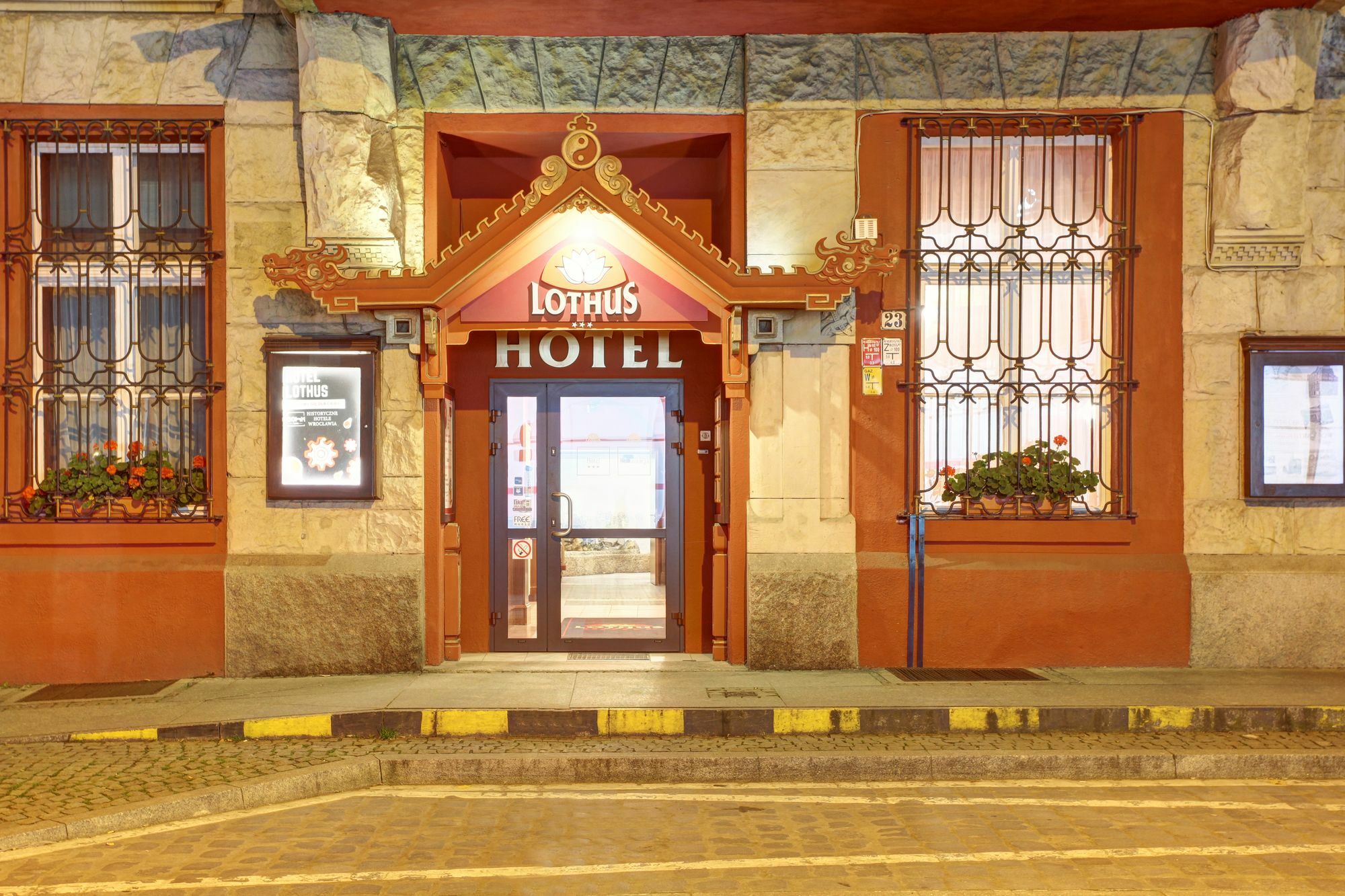Hotel Lothus Wrocław Exterior foto